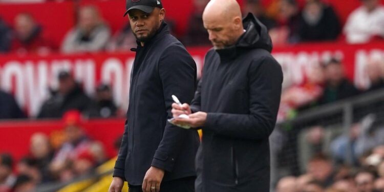 Kryefjalë! Trajneri i Bayer Leverkusen, Erik ten Hag, në rrezik shkarkimi pas dy ndeshjeve të para të sezonit
Situata në klub po përkeqësohet, ndërsa portali norvegjez i besueshëm, VG, raporton se Erik ten Hag mund të largohet nga posti i tij vetëm dy javë pas fillimit të sezonit në Bundesliga.