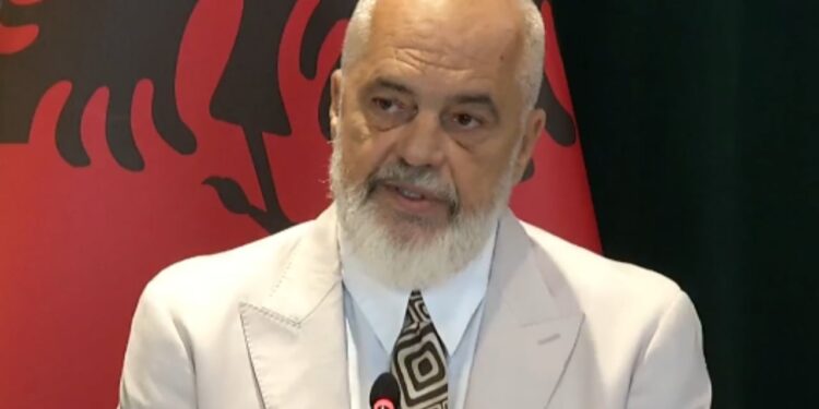 "Menaxhimi i mbetjeve, detyrë kombëtare", Rama: Pa zgjidhjen e këtij problemi, nuk kemi dalje.