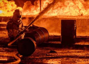 Rusia sulmon rrjetin energjik të Ukrainës, mijëra qytetarë pa dritë.