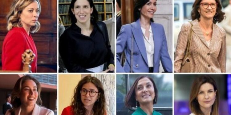 Skandal në Itali! Forumi online disketon foto të politikaneve italiane me komente fyese e seksiste, përfshirë Melonin dhe motrën e saj.