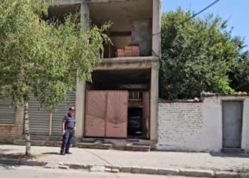 Vëllai i personit të gjetur pa jetë në Korçë: ‘Komshinjtë nuk e kishin parë që nga dhjetori’ – ish ndarë nga bashkëshortja dhe kishte probleme me zemrën