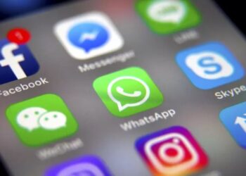 WhatsApp po eksperimenton një funksionalitet të ri për të luftuar lajmet e rreme me ndihmën e inteligjencës artificiale.