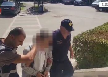 24-vjeçari në Fier arrestohet për pornografia me të mitur, zbulohet çfarë u gjet në shtëpi