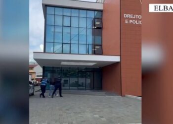 29-vjeçari në Elbasan ndalohet pas ngjarjes me thikë ndaj një individi