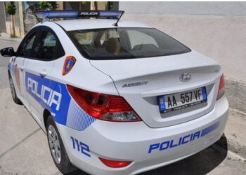 Aksident i rëndë në Shkodër: 47-vjeçari gjen vdekjen nga energjia elektrike, një spanjoll pëson lëndime në një apartament me qira.