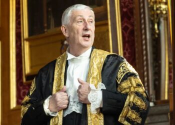 Akuza për spiunazh në Parlamentin Britanik për Kinën, refuzohen pretendimet ndaj dy politikanëve; reagon kryeparlamentari: Është e papranueshme.