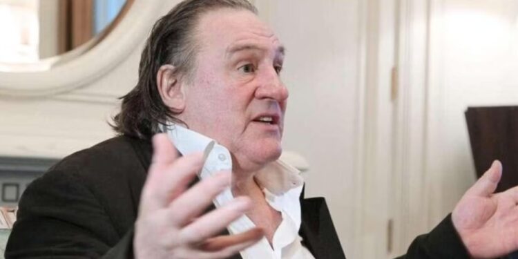 Akuzë e re e rëndë për përdhunim ndaj aktorit të njohur francez, Gérard Depardieu, përballë rrezikut të 20 viteve burg.
