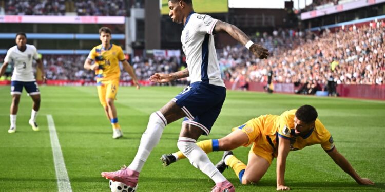 Anglia siguron fitoren ndaj Andorrës me një autogol dhe një gol, duke udhëhequr vetë grupin e Shqipërisë.