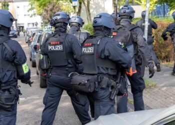 Atentat me thikë në shkollën profesionale në Gjermani: 18-vjeçari nga Kosova plagos mësuesen, policia e më pas neutralizon.