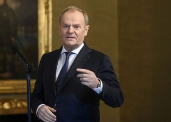 Avionët rusë shkelën hapësirën ajrore të Polonisë, Tusk paralajmëron: Do të reagojmë ndaj kërcënimeve ndaj territorit tonë.