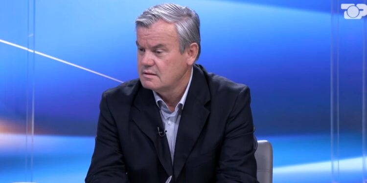 “Beteja në Tiranë: Manastirliu dhe Alimehmeti përballen, Nikoll Lesi zbulon në ‘Shqipëria Live’ se kryeqyteti është vendi i vështirë për PD-në”