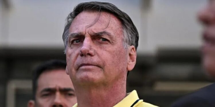 Bolsonaro përballë ligjit: Procesi për grusht shteti kalon në fazën kritike! Rrezikon deri në 40 vjet burgim.