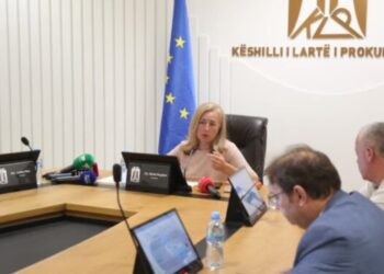 Çfarë përfaqësojmë si agjenci udhëtimi? Konflikte në Këshillin e Lartë të Prokurorisë, akuza për keqpërdorim të buxhetit.