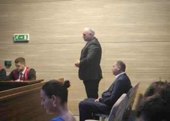 Damka e Kamberaj shpallin veten të pafajshëm