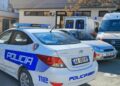Dhëndri ndikon psikologjikisht te vjehrra, e cila e denoncon dhe merr urdhër mbrojtjeje.