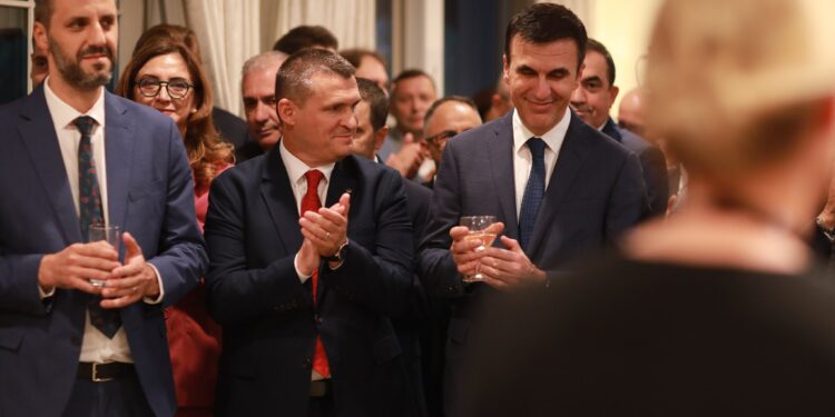 Dita e Kushtetutës së SHBA: VanHorn u bën thirrje liderëve të institucioneve të drejtësisë të kujtojnë se Kushtetuta është më shumë se një thesar ligjor.