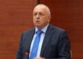“Familja mbështetet në dy gjini”, deputeti i PD-së kundër: Ligji i Rilindjes hap rrugën për njohjen e shumë gjinive.