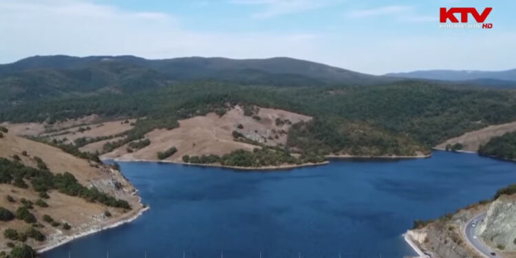 IKSHPK: Vlera e manganit është dukshëm më e ulët, por uji ende nuk është i pijshëm