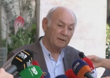 “Inteligjencë dhe kulturë të jashtëzakonshme”, Gëzim Kame gjatë homazheve për Dhimitër Anagnostin: Duhej të ishe i kujdesshëm kur flisje me të.