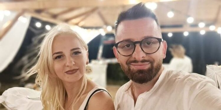 Ish-gruaja e Erion Isait nis një lidhje të re, flet për herë të parë mbi divorcin!