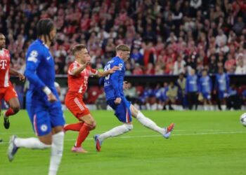 Kampionët/ Shfaqje e jashtëzakonshme edhe në natën e dytë, suksese për ekipet "Big". Bayerni triumfon ndaj Chelseat, Liverpooli shpëton falë Van Dijk, ndërsa Inter dhe PSG fitojnë tri pikë.