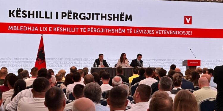Këshilli i LVV shpall Albin Kurtin si kandidat të ri për kryeministër në Kosovë