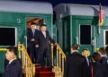Kim Jong Un udhëton me tren të blinduar drejt Kinës për ceremoninë ushtarake të rëndësishme në Pekin.