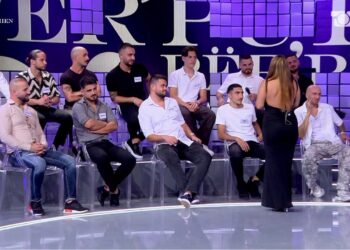 Konkurrentja e re e ‘Për’puthen’ bën një rrëfim të sinqertë: “Më ka tharë pështyma, nuk më tërheq një ‘çunak-pjeshkë’”