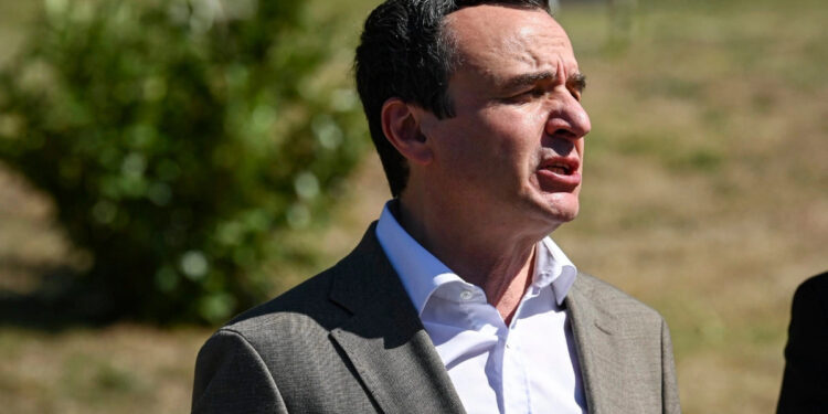 Kurti: Disa diplomatë amerikanë mendojnë se ne nuk po ndihmojmë për ta ndarë Serbinë nga Rusia.