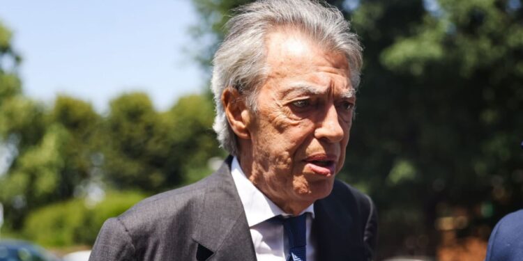 Lajme pozitive për Massimo Moratti, ish-presidenti i Interit është shkëputur nga terapia intensive.