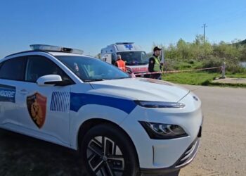 Makina godet 4-vjeçarin/ Arrestohet 58-vjeçari, fillon investigimi për aksidentin në Fier