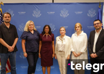 Mesazh nga Ambasada Amerikane: Shëndetësia dhe arsimi paralel serb duhet të integrohen në sistemin e Kosovës - Telegrafi