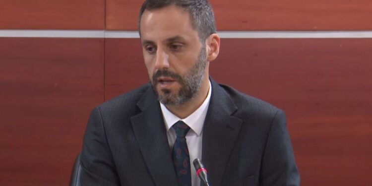 “Ministri i Drejtësisë, Besfor Lamallari, flet për herë të parë mbi përmirësimin e legjislacionit përmes AI: Prioriteti është infrastrukturën e burgjeve”