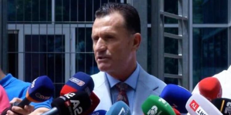 Mungesa e Metës në seancën paraprake: Kujtim Cakrani tregon për operacionin dhe gjendjen e tij shëndetësore…