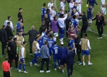 Ndeshja e tensionuar mes Izraelit dhe Italisë shkakton debate, futbollistët israelitë pretendojnë se u ofenduan gjatë gjithë lojës.