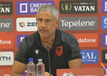 "Nuk jemi Spanjë, nuk mund të fitojmë 6-0" / Sylvinho para ndeshjes me Letoninë: Jam më i shqetësuar për lojtarët që kanë ndryshuar skuadër sesa...