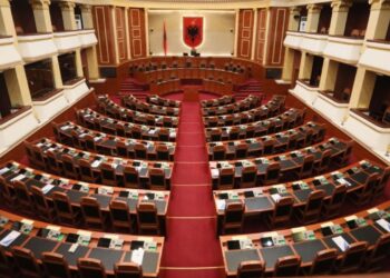 PS propozon rritjen e numrit të Komisioneve Parlamentare, publikohet dokumenti zyrtar me nënshkrimet e socialistëve, gati për Kuvend.