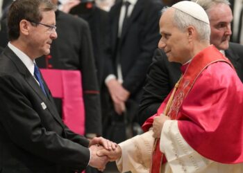 Papa Leoni priti në Vatikan presidentin izraelit, Herzog: Angazhohemi për mbrojtjen e komuniteteve të krishtere në Tokën e Shenjtë.