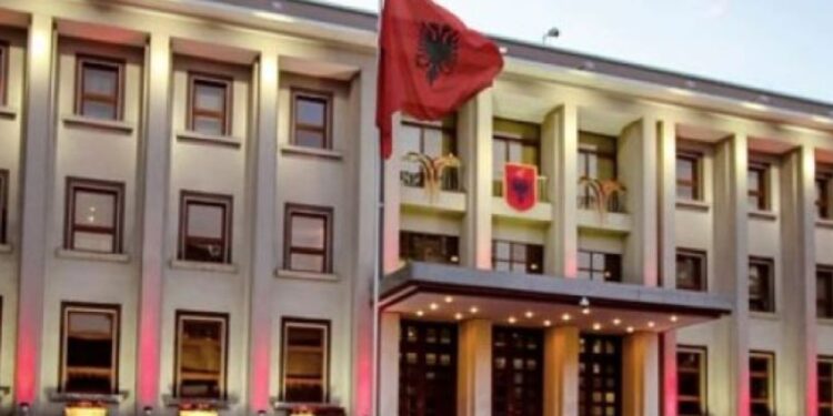 Pas miratimin të programit nga Kuvendi, sot do të zhvillohet ceremonia e betimit të qeverisë së re në Presidencë.