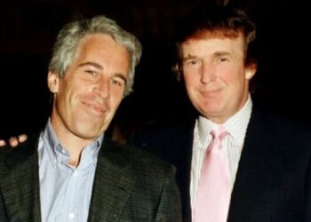 “Pas nënshkrimit të Trump dhe informacionit të tjerë”/ Publikohet “libri i ditëlindjes” së Epstein!