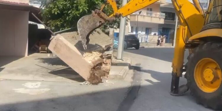 Pastrimi i hapësirave publike dhe ndalimi i ndërtimit pa leje në Sarandë