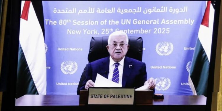 Plan për marrëveshje paqeje ndërmjet dy vendeve, Presidenti palestinez i gatshëm të punojë me Trumpin.