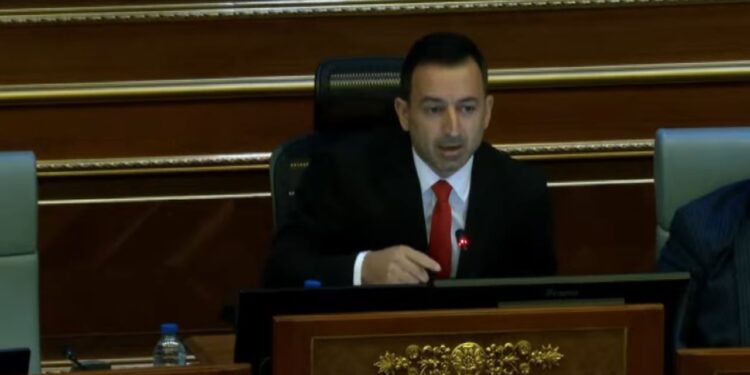 Plani për qeverinë e re: Kryetari i Kuvendit, Dimal Basha, thekson se Parlamenti i Kosovës nuk duhet të bjerë nën ndikimin e nënkryetarit serb.