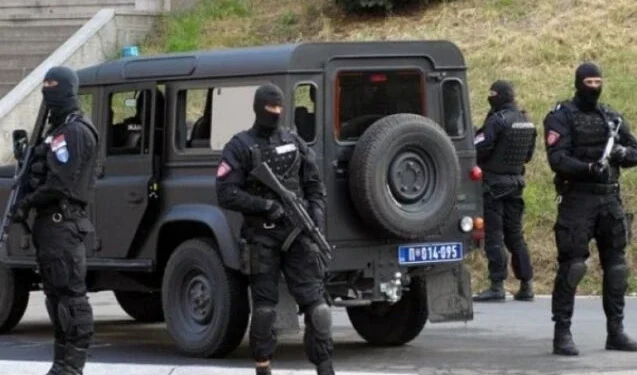 Policia serbe kryen një kontrolle në dy familje shqiptare në Konçul, shkaktarët ende të panjohur