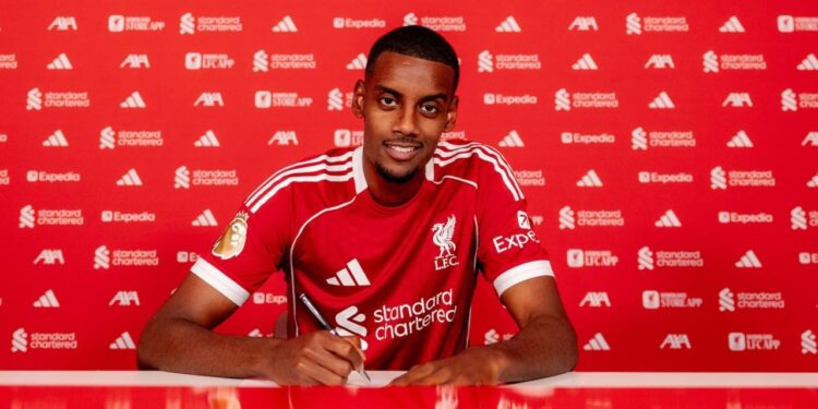 Premier League thyen të gjitha rekordet e transferimeve! Shpenzime mbi 3 miliardë paund në verën e këtij viti, Liverpool dhe City në majë të listës.