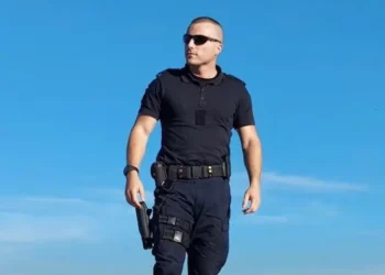 Protestë në Prishtinë për të kërkuar lirimin e ish-policit Spahiu nga paraburgimi në Serbi.