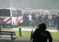Protestuesit anti-imigracion dje ishin përfshirë në përleshje të dhunshme me forcën policore holandeze, me dhjetëra individë të arrestuar.