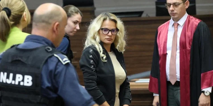 Punonjëses së OSBE-së e cila akuzohet për spiunazh i zgjatet paraburgimi me 2 muaj të tjerë