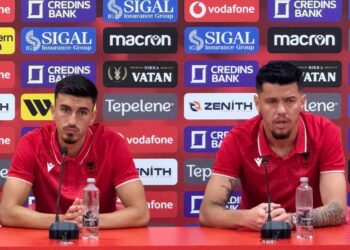 "Qëllimi në Gjibraltar ishte testimi i lojtarëve të rinj" / Shehu dhe Daku para përballjes me Letoninë: Pas Anglisë, kemi treguar dominim në çdo ndeshje tjetër.