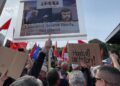 “Qeveria e Kosovës në heshtje” / Ish-luftëtari i UÇK-së në Hagë: Akuzat e pabaza synojnë të dëmtojnë ata që kanë mbrojtur nderin e shqiptarëve.